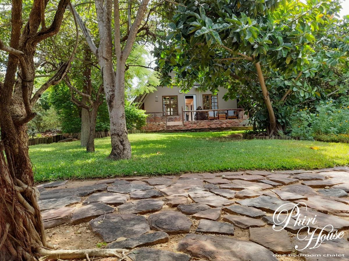 Moritshane Estate Gaborone Bagian luar foto