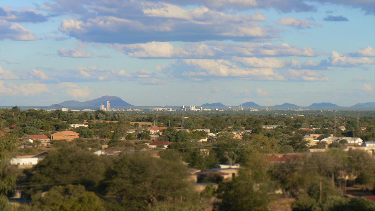 Moritshane Estate Gaborone Bagian luar foto